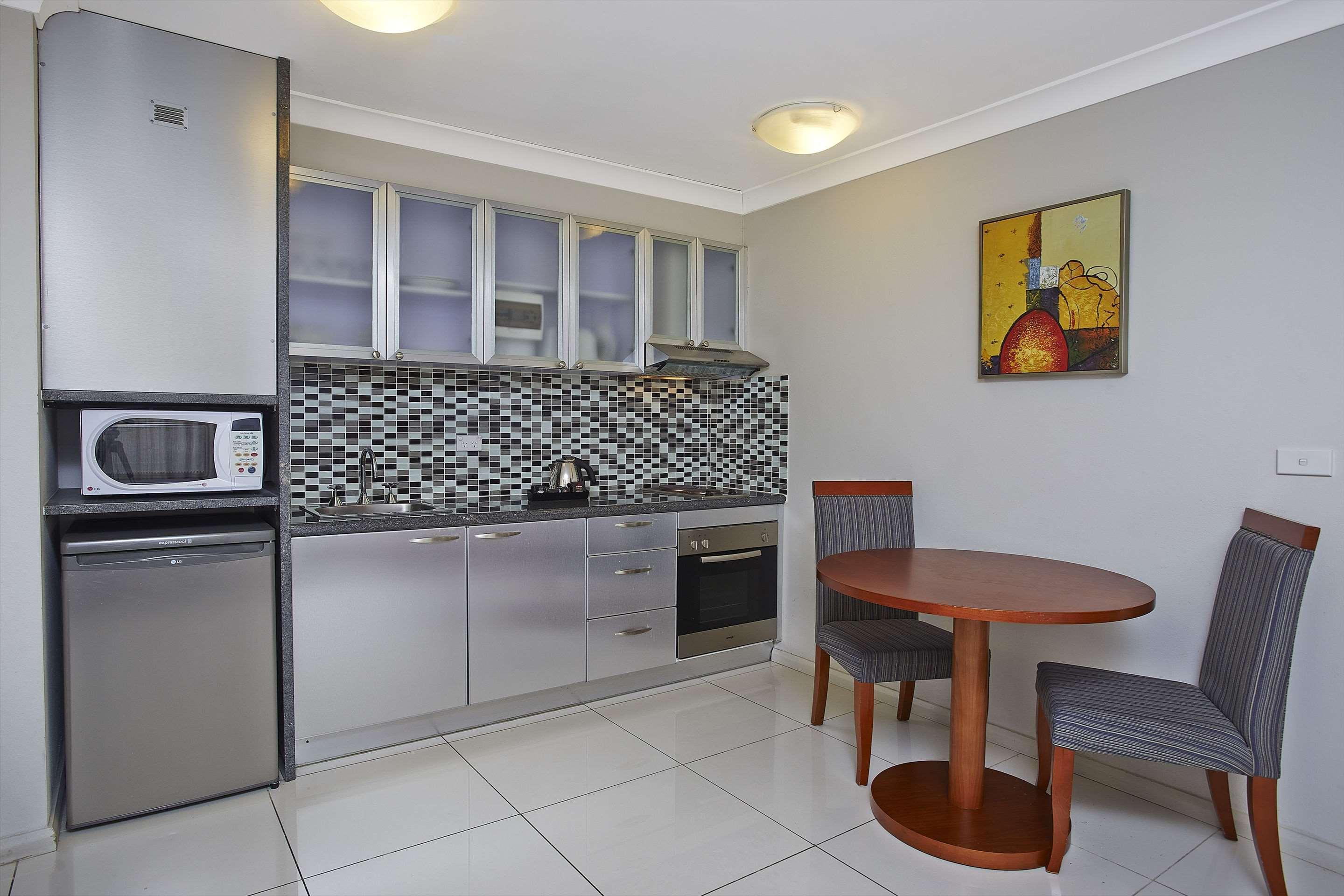 Comfort Inn & Suites Burwood Exterior photo