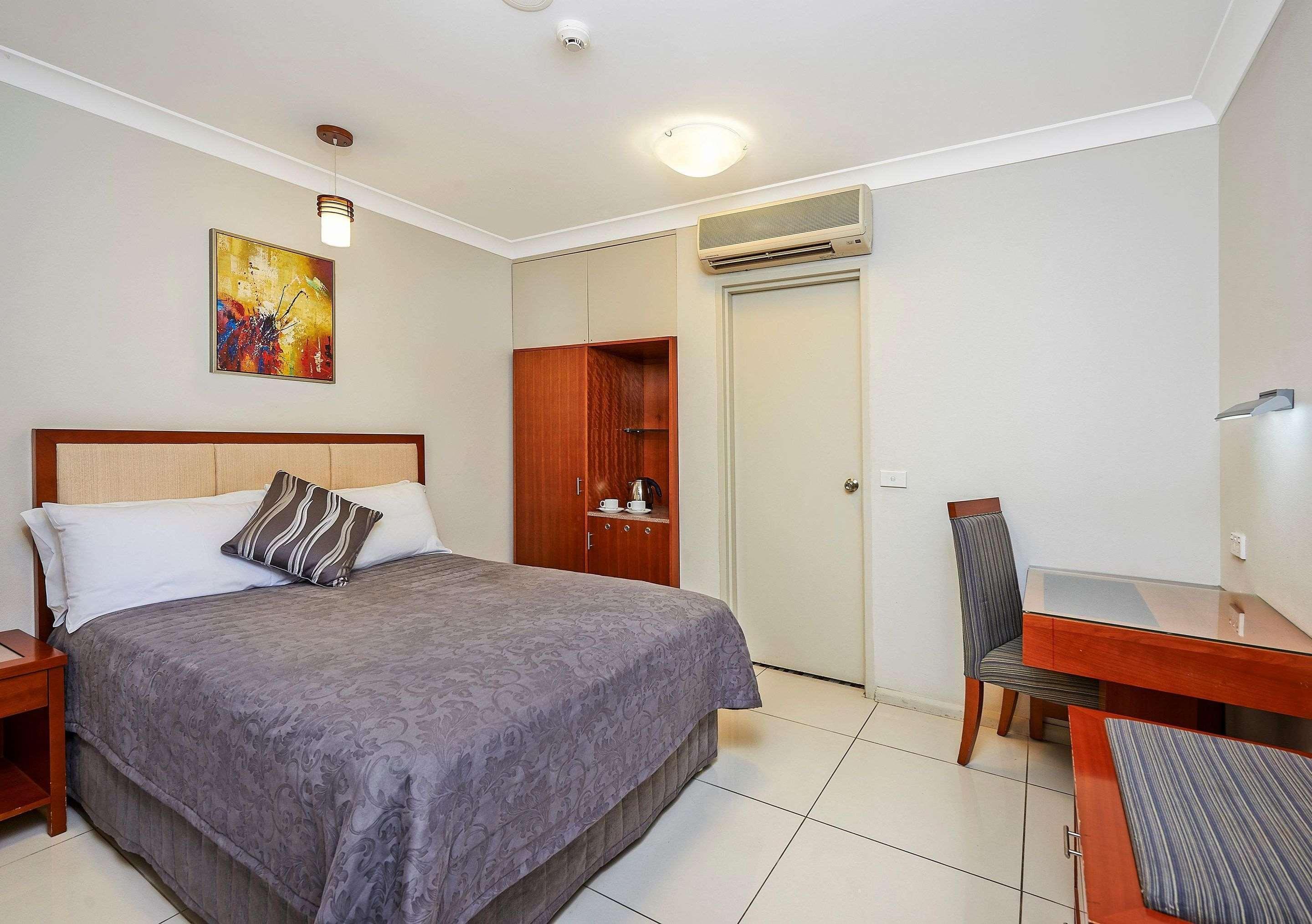 Comfort Inn & Suites Burwood Exterior photo